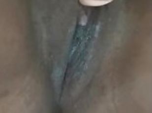 Masturbation, Orgasm, Fitta (Pussy), Amatör, Mörkhyad, Leksak, Sprut, Fångad, Ensam, Vått