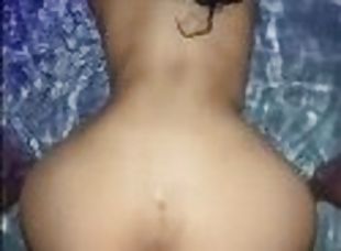 Buntut, Payu dara besar, Perempuan jelita, "milfs", Remaja, Orang latina, Pasangan, Pov, Hubungan sex, Kolam renang