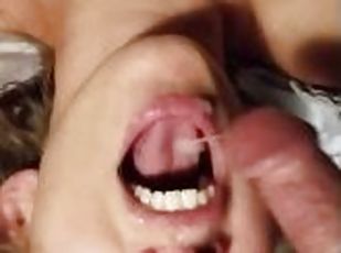 Beautiful amateur MILF takes smiling cumshot facial POV