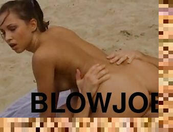 Young brunette anal on the soft sandy beach