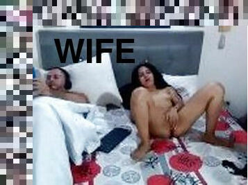 hot wife masturbates watching porn