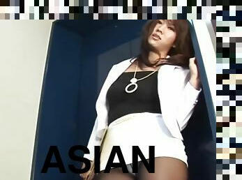 Asian office lady upskirt