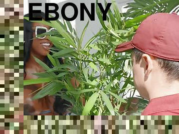 Horny ebony busty mom Victoria Cakes jaw-dropping porn clip
