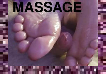 I give him a reverse footjob with massage oil and he blasts his load at the end!