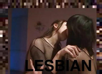 Saki and erika goes lesbian
