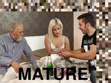 Daddy4k. blonde celebrates birthday together with horny bearded dad