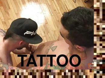 Tattoo bodybuilder flip flop and cumshot