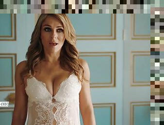 Elizabeth Hurley, Emily Barber - The Royals S04 E06 2018