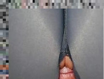 SMALL HOLE IN LEGGINGS