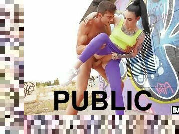 Saba Lapiedra And Public Bang In Anal In The Park
