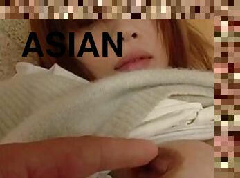 asiatiche, tettone, vulve-pelose, fichette, ragazze-giovani, pov, sperma, stanza-da-letto, cavalcate, rapporti-orali