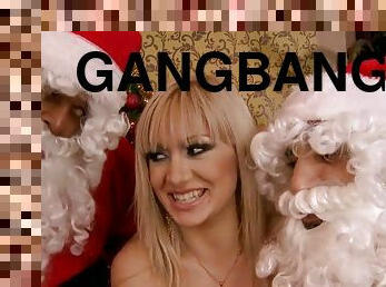 Lee Lexxus and two hung santas