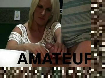 HOT BLONDE MOMMA JACKSOFF AND SUCKS TWO DUDES AT ONCE!