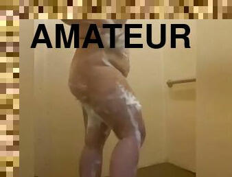 Watch my Thick White Ass Wash the Cum