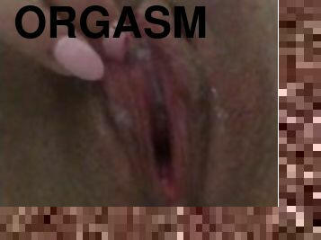 klitta, gigantisk, orgasm, fitta-pussy, kvinnligt-sprut, sprut, tight, vacker, ensam, vått