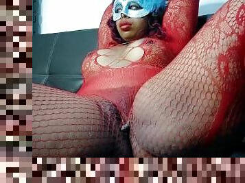 Masked ebony wants to make you horny with her huge butt
