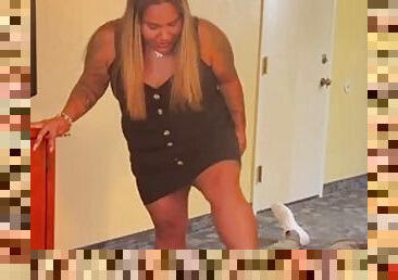 Latina BBW barefoot trampling