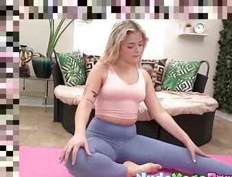 Cute blonde teen Jill Taylor does naked yoga