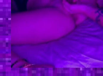 Up close pussy licking - young lesbians fucking, loud moaning & REAL orgasms