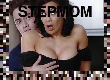 Full Hot Porn. New Stepmom Video