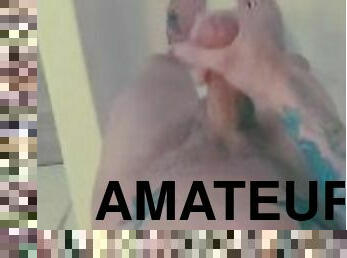 amateur, ejaculation-sur-le-corps, énorme-bite, gay, pieds, fétiche, solo, bisexuels, minet, tatouage