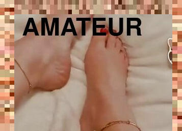 Foot fetish Lovers ???????? pretty feet tease