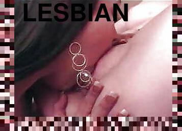 vagina-pussy, lesbian-lesbian