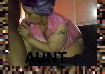 AUNTIE LOVES DAT YOUNG BIG JUICY DICK 