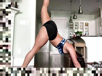 Eva Lovia in Yoga - FanCentro