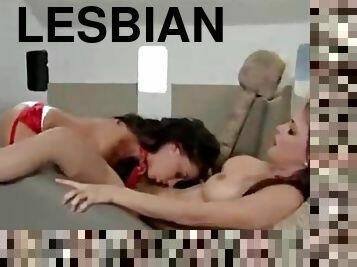 Lesbian hostesses make each others cum
