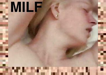 Annabelle, sexy UK MILF Slut