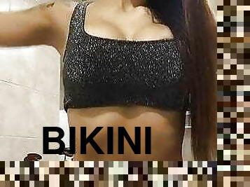 bunaciuni, bikini