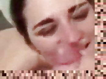 Cumming on my girlfriend&#039;s face