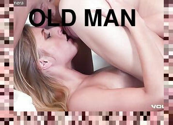 YOUMIXPORN Interactive - Mobster fucks old man's slutty wife and daughter
