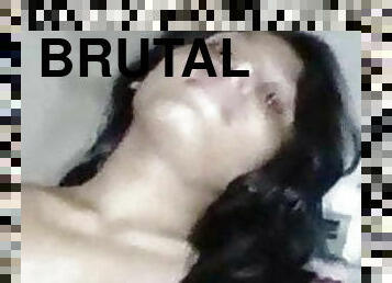 brutalno