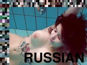 banyo-yapma, büyük-göğüsler, açıkhava, kamu, rus, güzellik, genç, avrupalı, euro, havuz