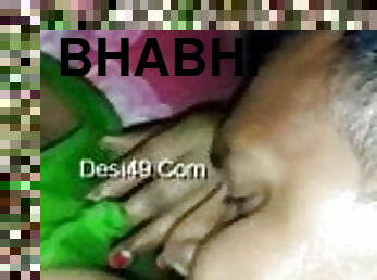 Desi bhabhi gives hot handjob 2