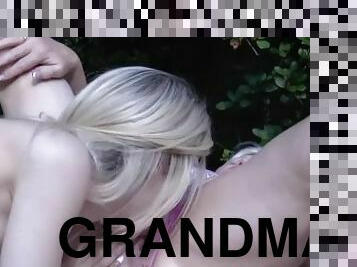 dideli-papai, senelė, masturbavimasis, laukas, suaugę, senutė, lesbietės, milf, žaislas, pornožvaigždė