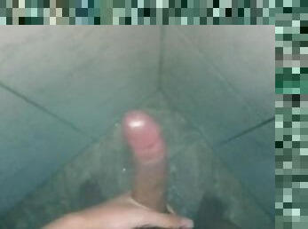 banyo-yapma, kocaman-huge, mastürbasyon-masturbation, amatör, üstüneyüzüne-boşalma, kocaman-yarak, genç, mastürbasyon, meni, tek-kişilik