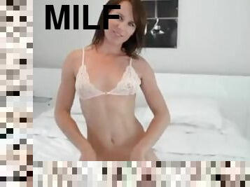 Milf wants som cock