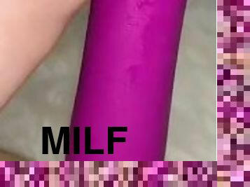 Sexy Milf Solo Dildo Play