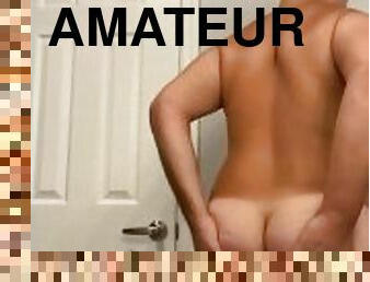 Teen nude showing ass