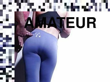 BUTT WEARING LEGGINGS MAKE HIM CUM - VISIBLE PANTY LINES