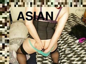 asiatisk, briller, onani, cumshot, leke, ladyboy, rødhåret, ludder, skitten, fetisj