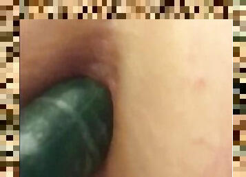 19yr DEEP Anal w/veggie And a Huge Gaping Asshole