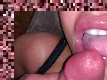 Tinder date wanted to suck me so I gave her a mouthful of precum