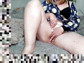 zadok, masturbácia, orgazmus, pička, ruské, amatérske, milfka, mamka, bbw, bacuľaté