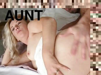Aunt Judy's XXX - 47yo Big-Bottomed MILF Laura Gets Fucked & Covered in Cum