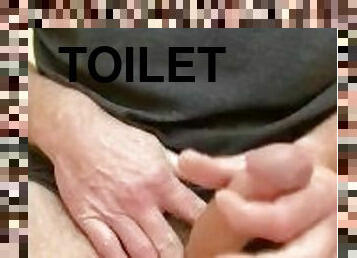 banyo-yapma, kocaman-huge, mastürbasyon-masturbation, boşalma, amatör, üstüneyüzüne-boşalma, kocaman-yarak, birdenbire, azgın, tuvalet