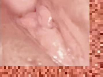 Fucking my FWB making her squirt